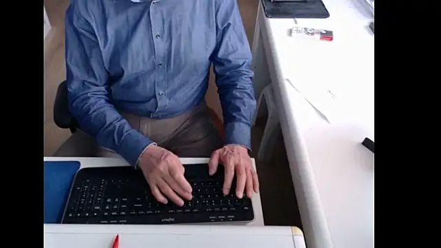 dutchpornking online show from March 2026 07:25:02 AM