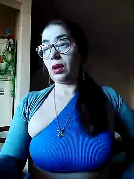 Chriss Tinaa online show from December 2024 09:50:02 AM