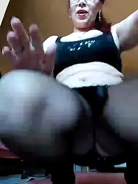 Chriss Tinaa online show from January 2025 10:00:01 AM