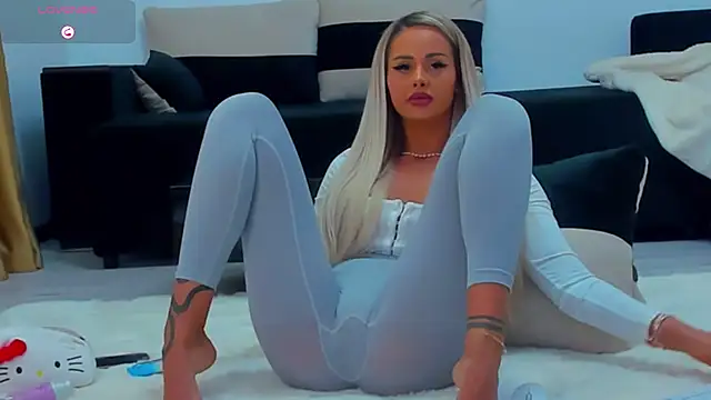 MelanieLexxx online show from January 2025 05:49:01 PM