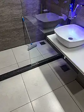 luciferdxm5 online show from December 2024 04:20:01 AM