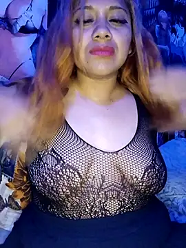 Snapshot of PokeGirld chatting on October 2025 04:09:02 AM PokeGirld online show from October 2025 04:09:02 AM