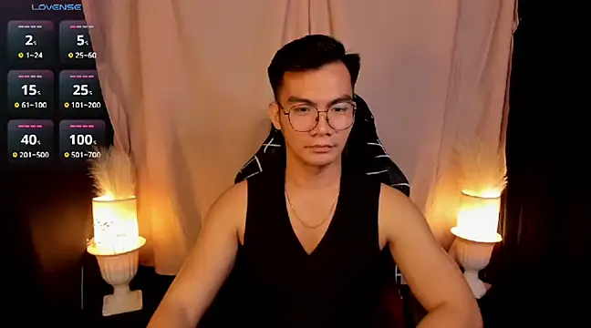 000batman000 online show from February 2025 07:04:02 AM