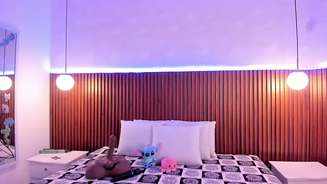 Snapshot of sofia_castrillon chatting on September 2025 12:42:02 PM sofia castrillon online show from September 2025 12:42:02 PM