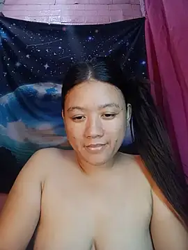 Snapshot of Urchanel chatting on July 2026 01:56:01 PM Urchanel online show from July 2026 01:56:01 PM