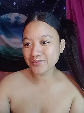 Snapshot of Urchanel chatting on July 2026 12:07:01 PM Urchanel online show from July 2026 12:07:01 PM