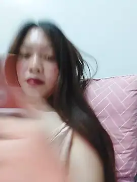 Snapshot of MissKitty31 chatting on June 2026 12:39:01 PM MissKitty31 online show from June 2026 12:39:01 PM