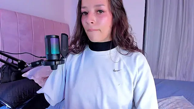 Amaia Daniells online show from March 2025 06:16:02 AM