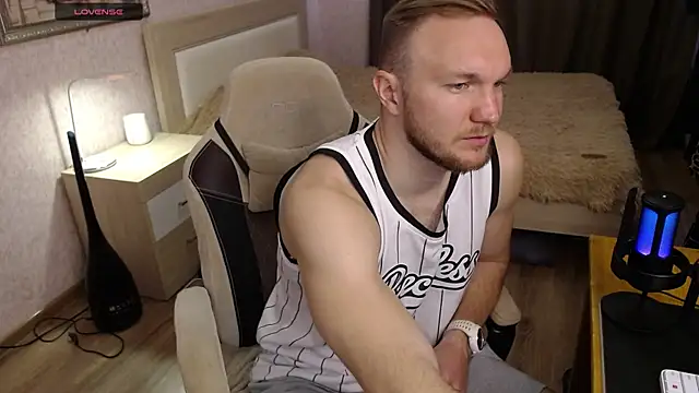 Toress1 online show from April 2026 08:46:01 AM