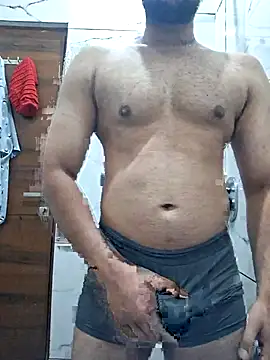 Snapshot of GYMBOY0071 chatting on May 2026 08:50:01 PM GYMBOY0071 online show from May 2026 08:50:01 PM