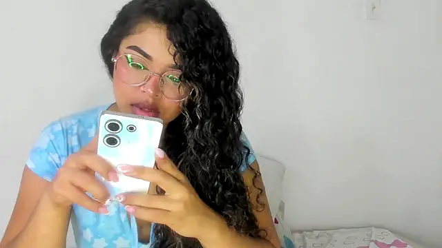 Snapshot of moana_taylor chatting on February 2025 10:26:01 AM moana taylor online show from February 2025 10:26:01 AM