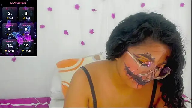 moana taylor online show from October 2025 02:13:02 PM