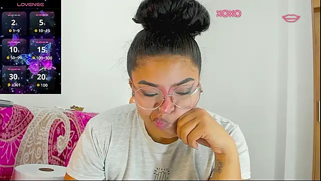 moana taylor online show from March 2026 07:13:02 PM