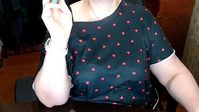 AlisaHot55 online show from June 2026 04:07:02 PM