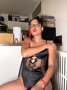 Lauyako online show from September 2025 07:46:01 PM