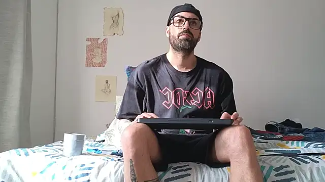 MattxFeet online show from May 2026 12:32:01 PM