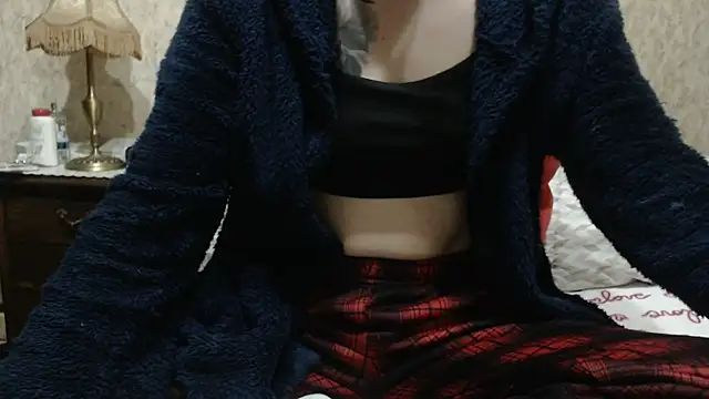 fabiolagg online show from March 2026 04:01:02 AM