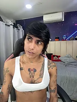 Snapshot of Nella_Dolls chatting on November 2025 12:38:02 PM Nella Dolls online show from November 2025 12:38:02 PM