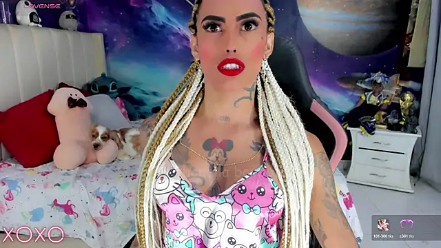 Snapshot of Nella_Dolls chatting on July 2026 04:41:02 AM Nella Dolls online show from July 2026 04:41:02 AM