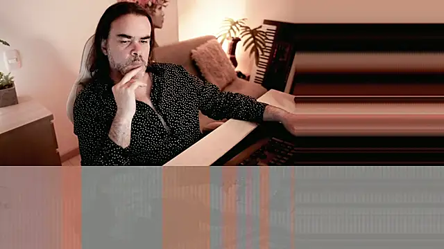 Sanders White online show from January 2025 02:43:02 AM