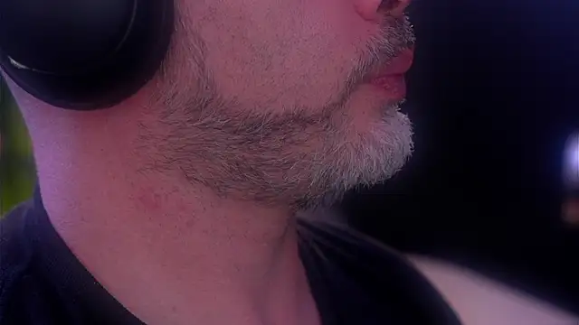 Sanders White online show from September 2025 01:50:01 AM