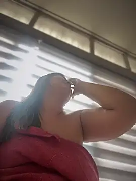 Lia sexx online show from March 2025 06:20:02 PM