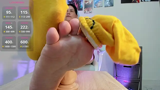 zoe 37 online show from March 2025 04:03:01 AM