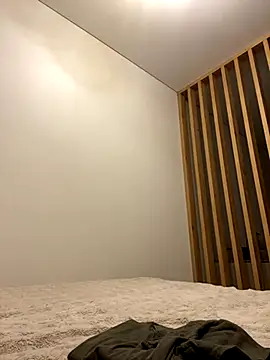 little belucci online show from November 2025 04:29:02 PM