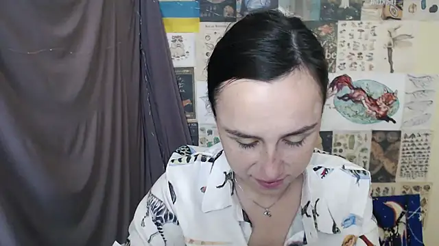 VeryVeryVeryShy  online show from September 2025 05:40:01 AM