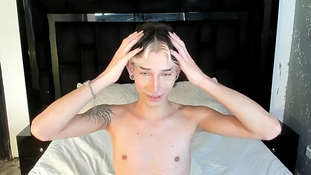 AndyWiilliams online show from January 2025 08:54:02 PM