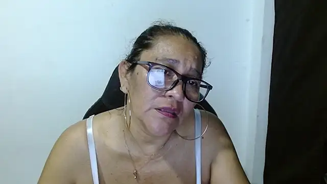 katia mature online show from October 2025 02:39:02 AM