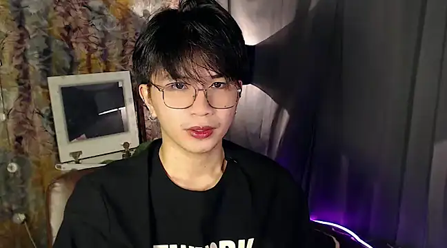 Sexy Handsome Drex online show from December 2024 10:19:01 AM