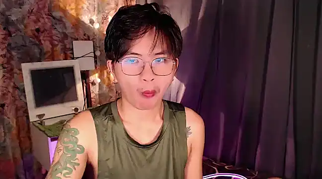 Sexy Handsome Drex online show from December 2024 05:58:02 AM