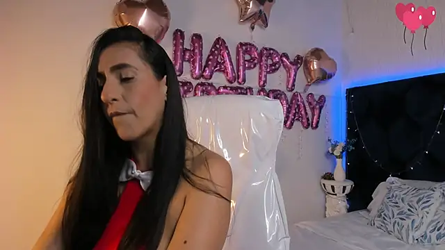 lauren fit online show from November 2025 04:40:01 PM