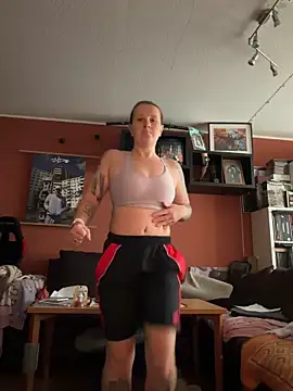 wetgerman 2 online show from November 2025 12:07:01 PM