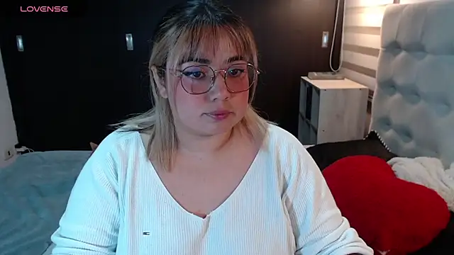 yini angel online show from May 2026 02:51:02 AM