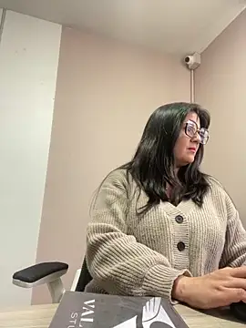 SWEETLILY18 online show from January 2025 09:15:02 PM