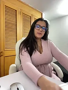 SWEETLILY18 online show from October 2025 10:51:02 PM