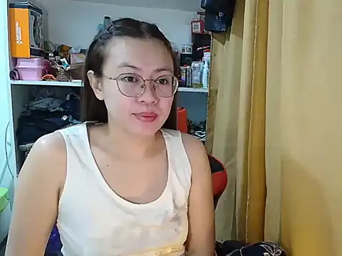 crizzybel online show from December 2025 03:00:02 AM