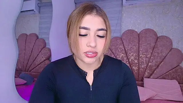 Snapshot of leon_gaby chatting on June 2026 07:19:01 PM leon gaby online show from June 2026 07:19:01 PM