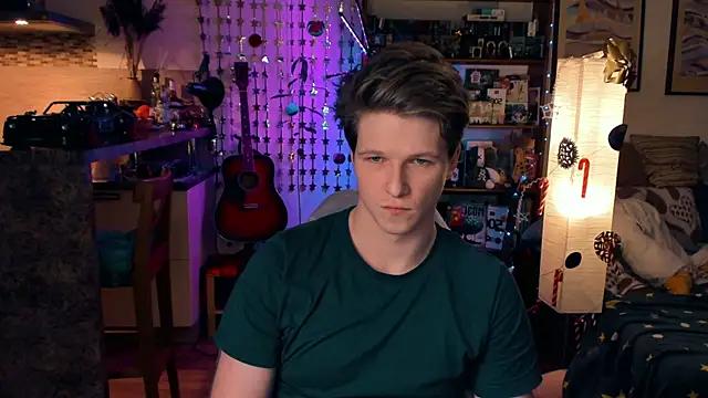 Breston Sweet online show from December 2024 04:27:02 PM