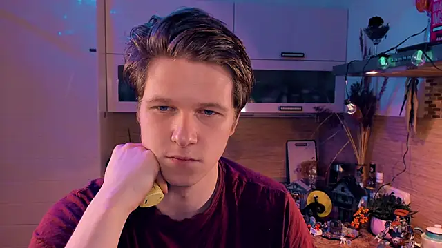 Breston Sweet online show from January 2025 09:00:01 PM