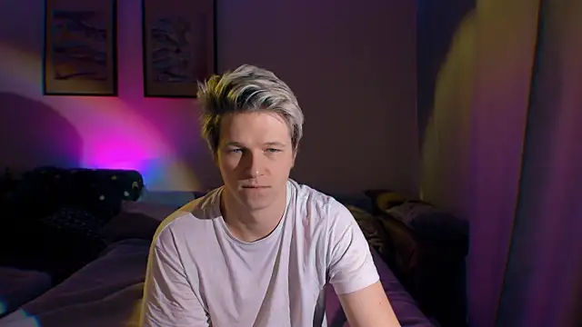 Breston Sweet online show from September 2025 07:06:02 PM