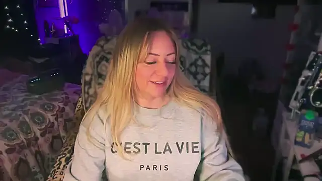 sage love online show from March 2026 03:33:01 AM