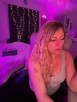 sage love online show from April 2026 03:01:01 AM