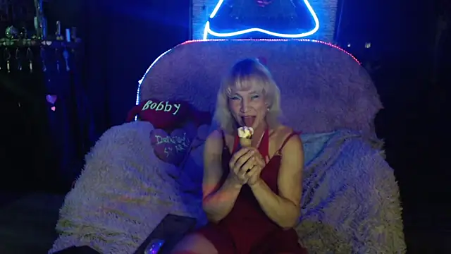 Snapshot of Alexa_Cosmic chatting on May 2026 12:30:01 AM Alexa Cosmic online show from May 2026 12:30:01 AM