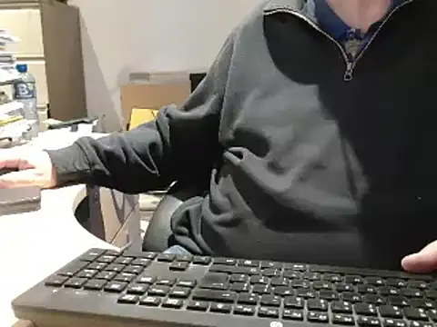 bigbadjon69 online show from February 2026 02:43:01 PM