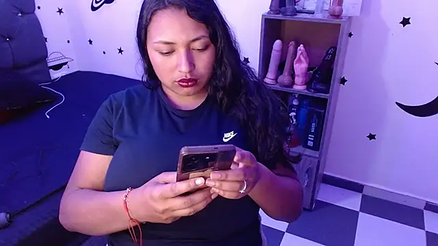 tatiana wd online show from March 2025 01:38:02 AM