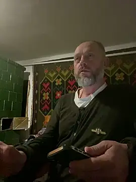 GHsveter online show from April 2026 07:39:01 PM