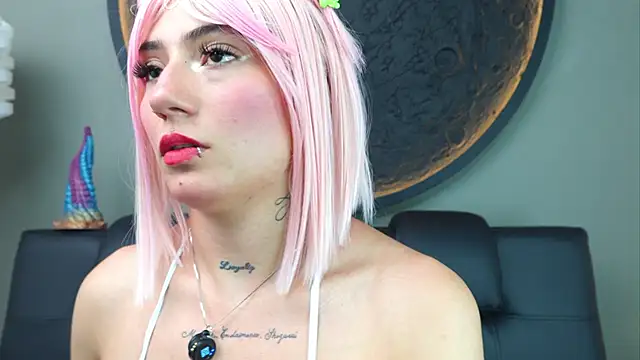 miss sharlotte18 online show from November 2025 06:07:02 PM